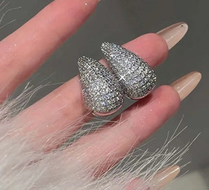 PAVE ZIRCON DROP