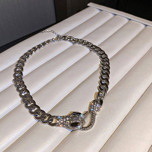 K CHOKER